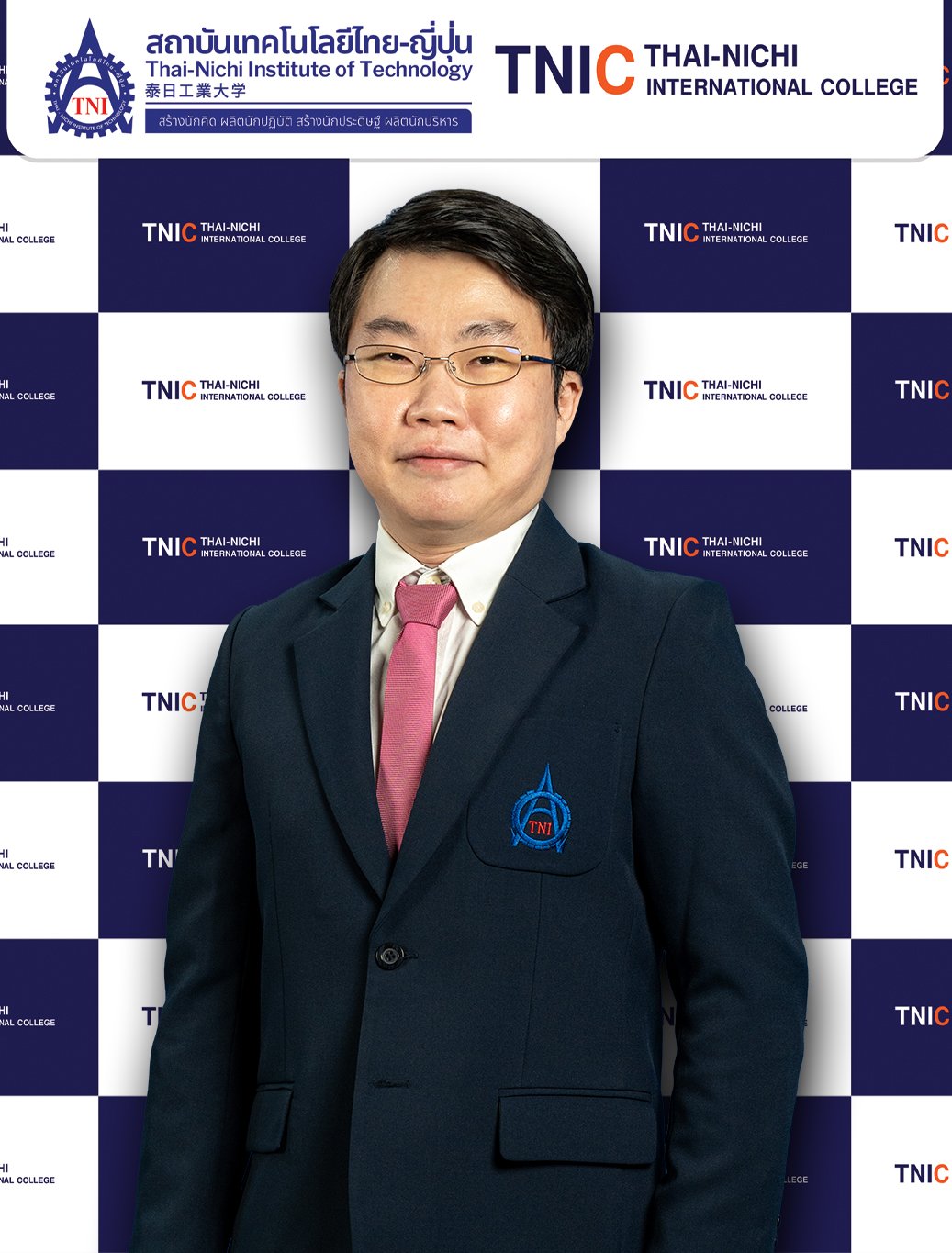 Asst.Prof.Dr.Kawiwat Amnatchotiphan